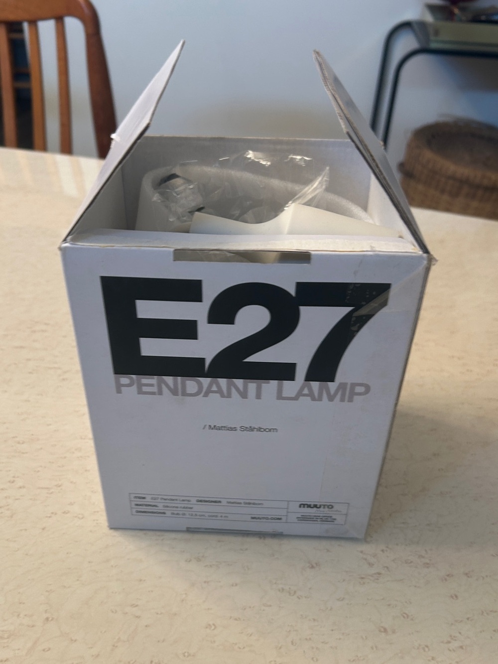 E27 Pendant Lamp - White